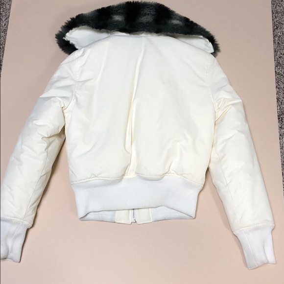 J lo jacket - Picture 4 of 5